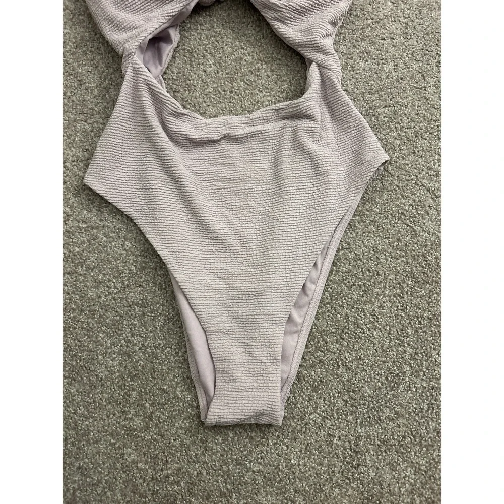 Vintage Sexy One Piece Swimsuit Womens Large Lavender Excellent Cutout Textured
